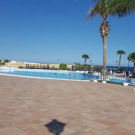 Apartment Wonderful Pools Rocas Del Mar