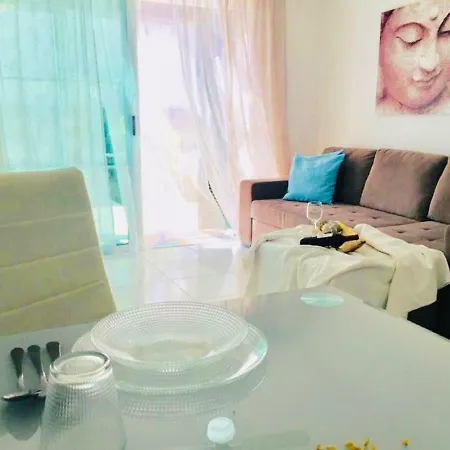 Apartment Wonderful Pools Rocas Del Mar